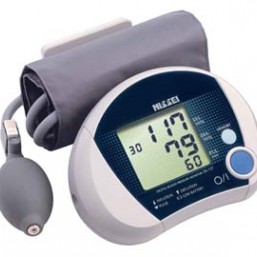 Полуавтоматический тонометр на плечо Nissei DS-137