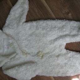 комбинезон деми. очень красивый