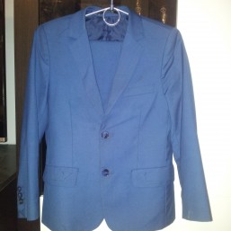 Школьный костюм