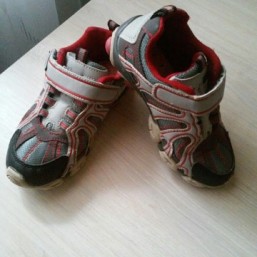 кроссовки Arial