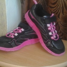 Кросовки для девочки!!!