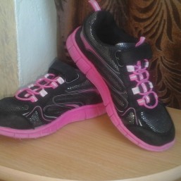 Кросовки для девочки!!!