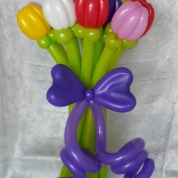 Букет 8 тюльпанов