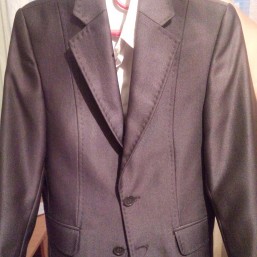 Школьный костюм на худенького мальчика