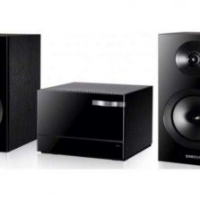 Музыкальный центр Samsung MM-E330D