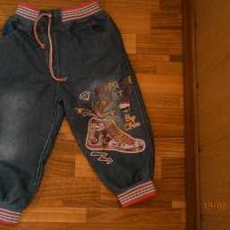 Джинсы для девочки