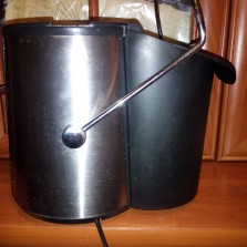 соковыжималку электрическую scarlet sc-018