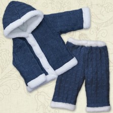 Костюм теплый на мальчика или девочку. Очень мягкий.