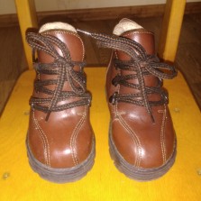 Зимние ботинки 