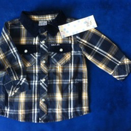 Рубашка F&F (3-6 мес на бирке, фактически - до 9 мес).