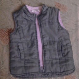 Жилеточка на 3-4года