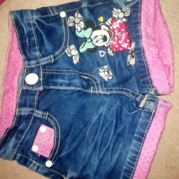 продам шорты для девочки 5 лет