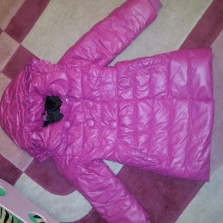 фирменный пуховичек zara на принцессу