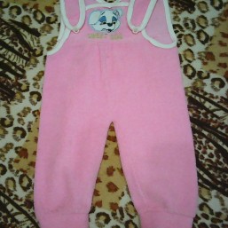 Пакет вещей (ползунки, костюмчики, кофточки) за 100 грн.