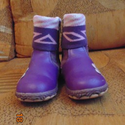 Зимние сапожки для девочки.