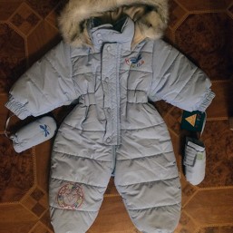 Теплый комбинезон на синтепоне