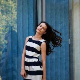 Город Николаев, Украина. Платье для девушки. 