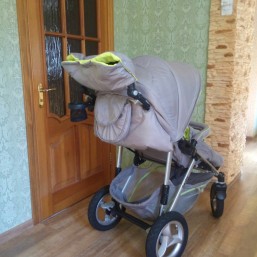 Продам коляску geoby c780