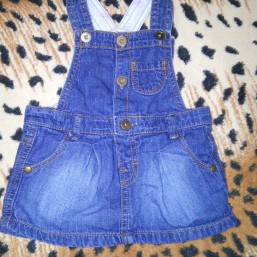 Джинсовый сарафанчик на 3-6 мес.