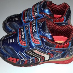 Кроссовки Geox, Человек-паук 