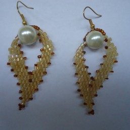 Серьги из бисера