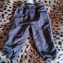 Спортивные штаны на малыша