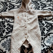 Продам велюровый комбинезон