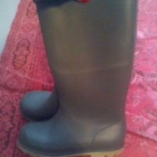 Резиновые сапоги