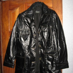 Женская кожаная куртка