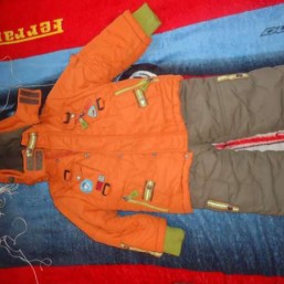 Зимний комплект( куртка+ полукомбез) КIKO 3-5лет.