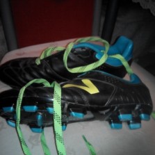 Спортивная обувь