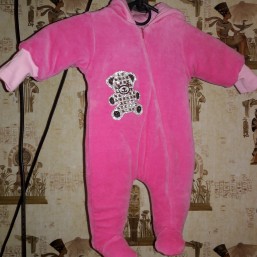 Велюровый комбинезон для принцессы 