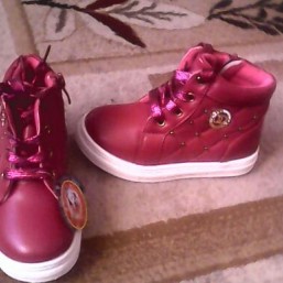 Ботинки деми 27 р на девочку 