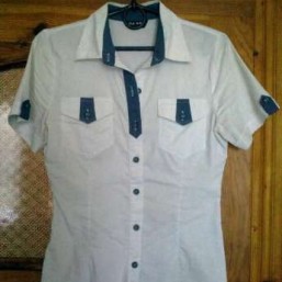 Блузка белая школьная новая, на девушку 9-11 класс 