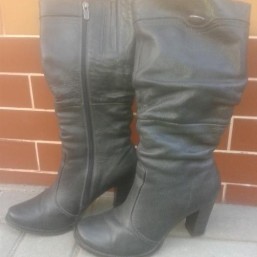 Зимние кожаные сапоги