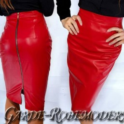 Юбка с эко кожи