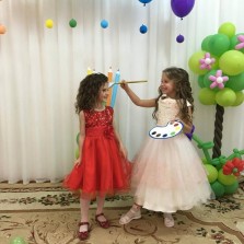 Нарядное шикарное платье для девочки 4-7 лет