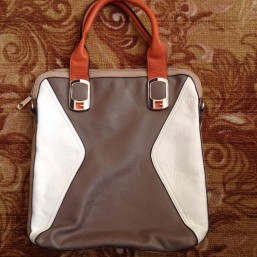 сумка в отличном состоянии.....