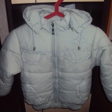 Куртка деми на девочку.