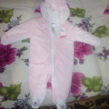Продаю комбинезон демисезонный