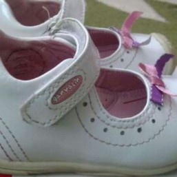 Туфельки на девочку Garvalin
