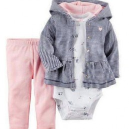 Костюмчик Carters