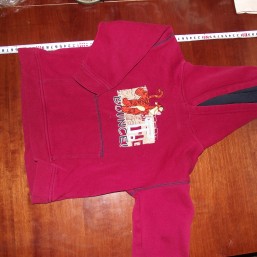 Свитер-толстовка