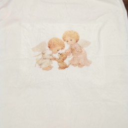 новый пледик можно на подарок