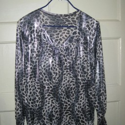 Красивая кофта для красивой женщины