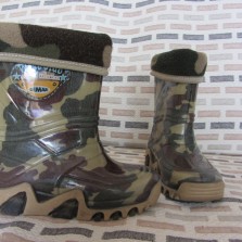 Резиновые сапоги DEMAR р. 24/25,