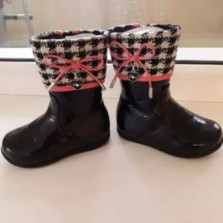 Классные,модные сапожки.