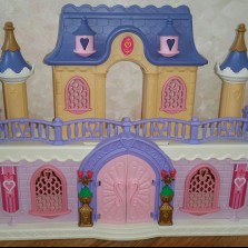 Игрушечный замок