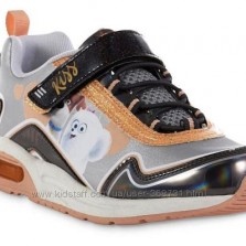 Светящиеся кроссовки Секреты домашних животных. Оригинал. Р. 27 - 32 - США