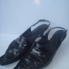 отдам босоножки